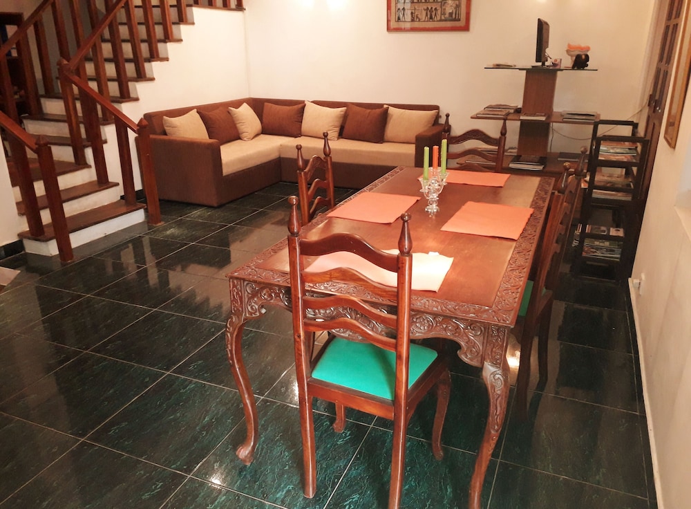 Villa Subuthi view 3