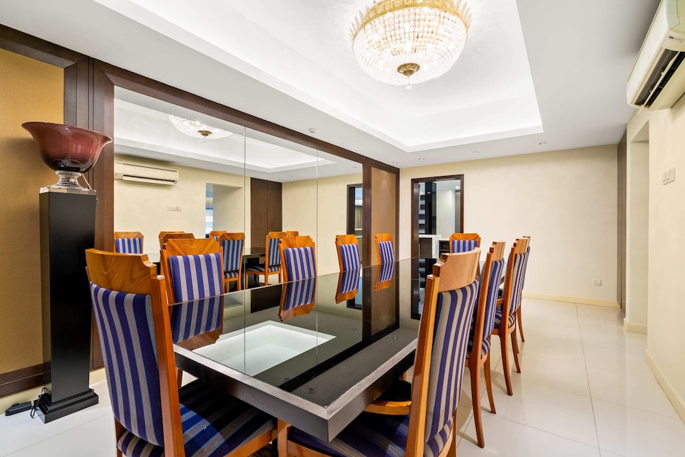 meeting & event spaces