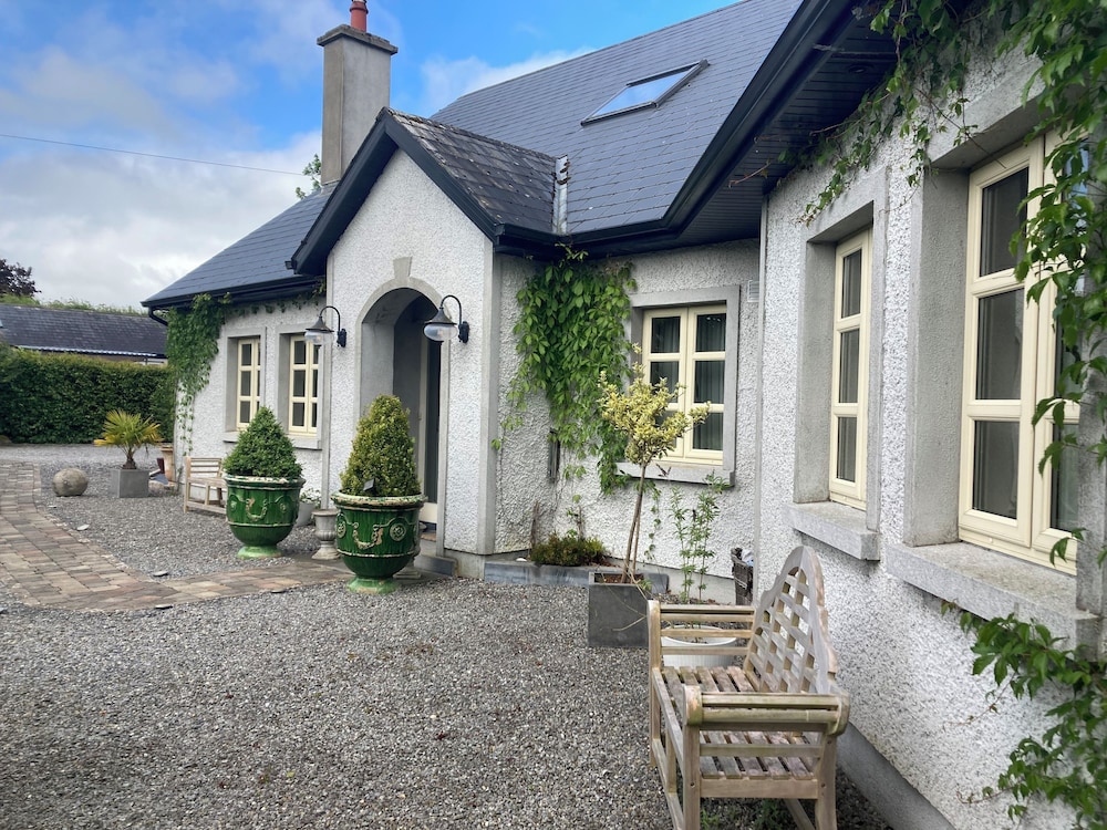 Ballybur Lodge