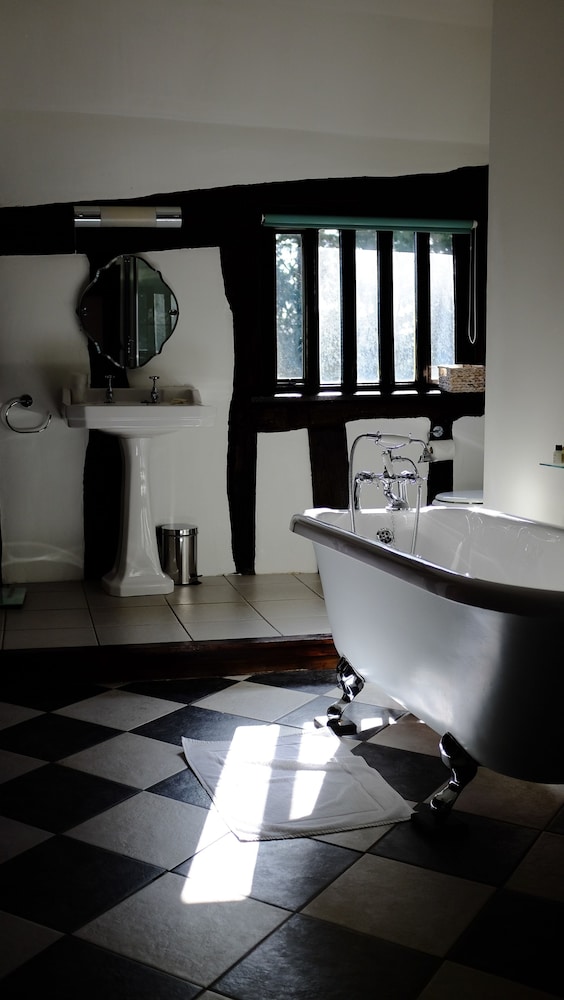 Unique Luxury Escapes