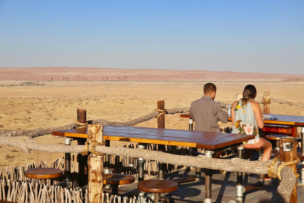 Moon Mountain Lodge