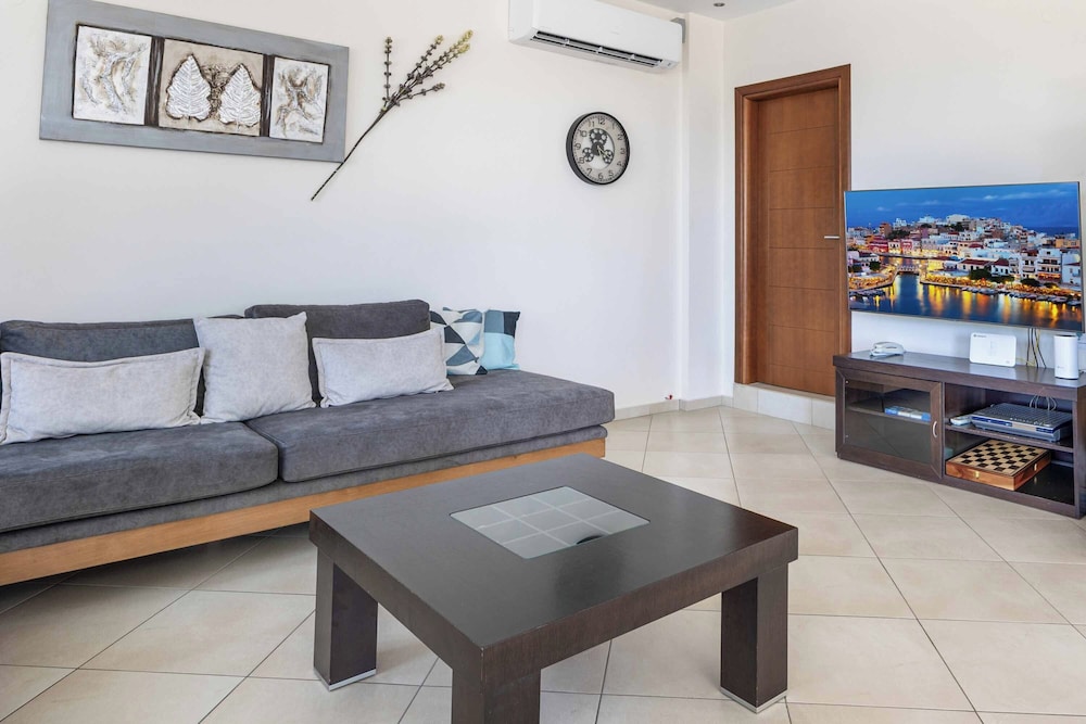 Villa Rafaella Crete