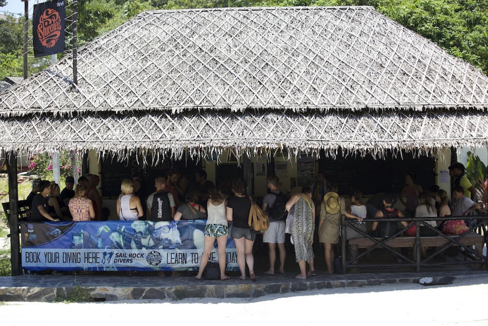 Shiralea Island Resort