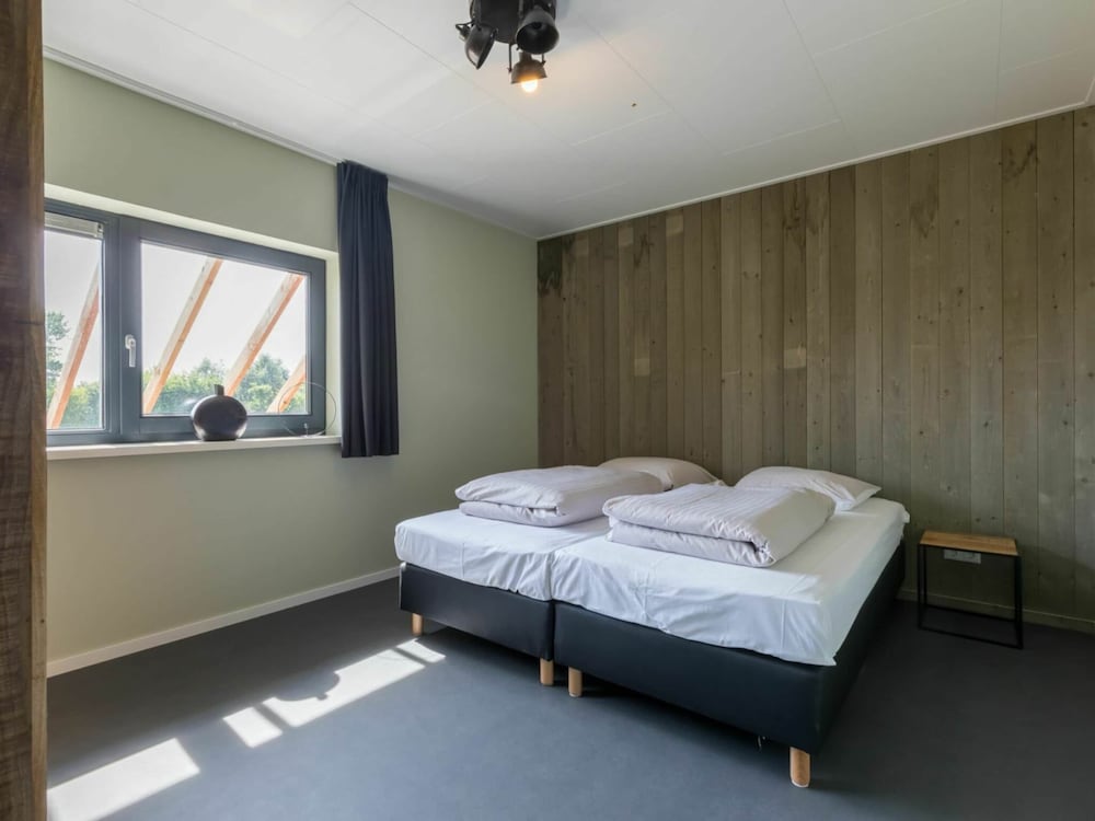 Holiday Home in Vrouwenpolder Near Beach view 3