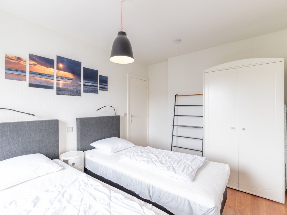 Renovated Flat Near Beach