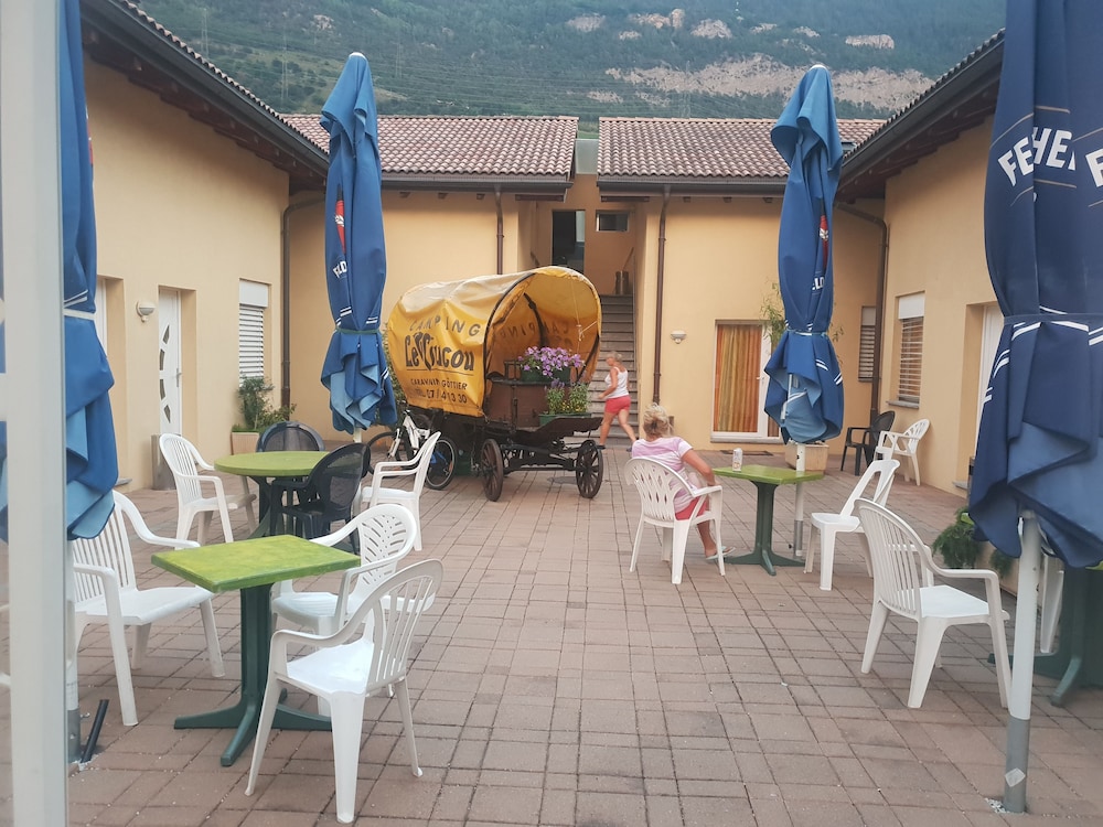 Gîte - dortoir La Cigale view 2