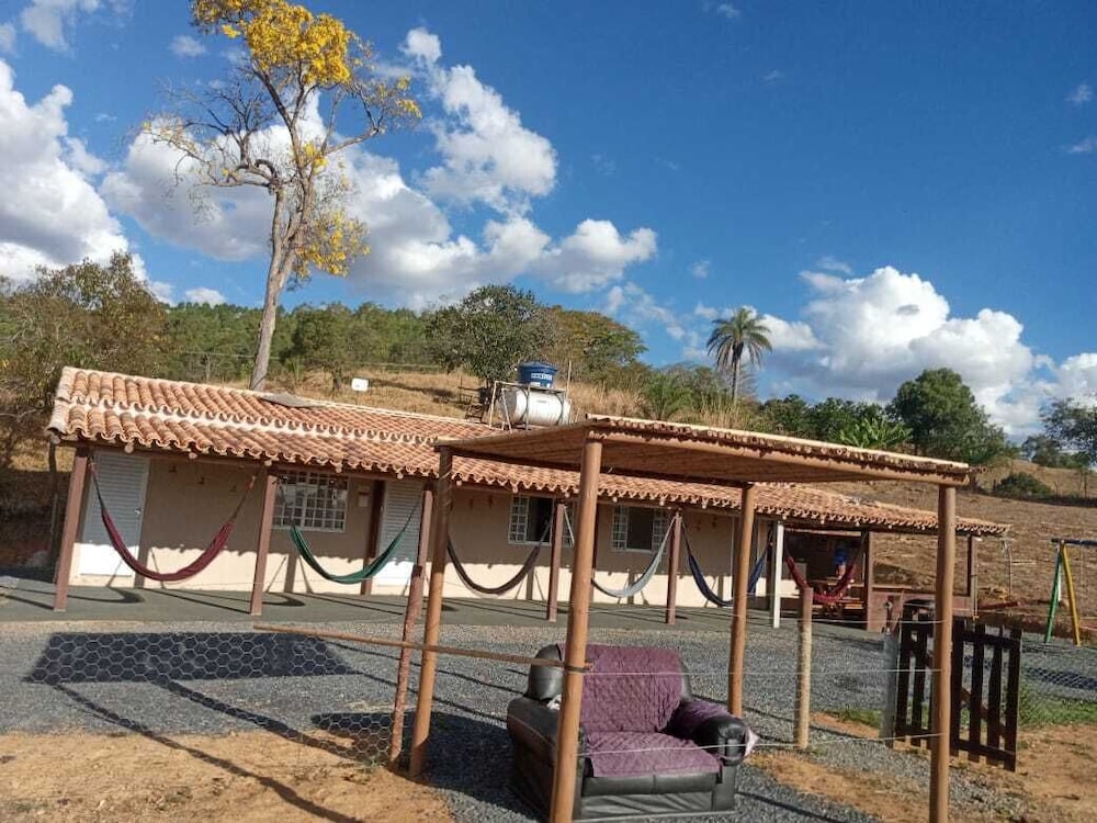 Hotel Pousada Flores De ipê - Image 1