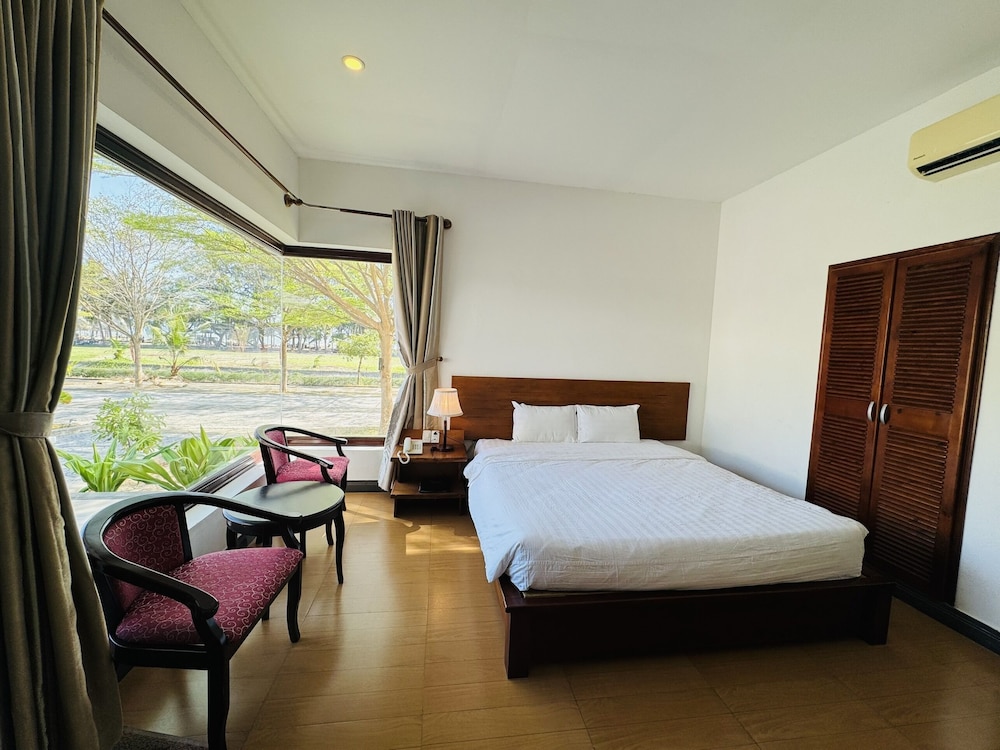 Dat Lanh Resort