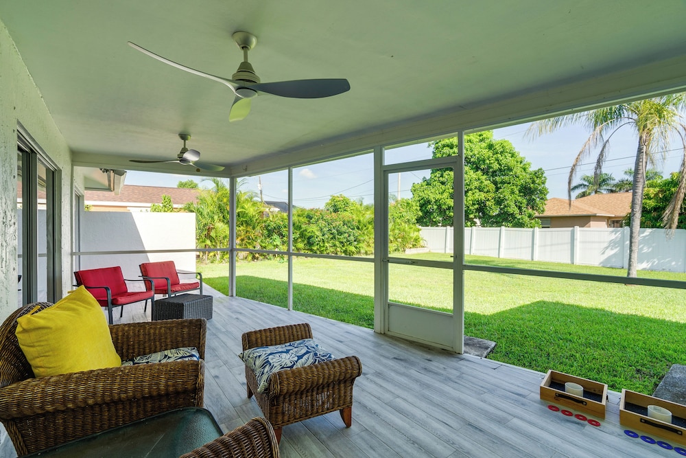 Game, Shop & Beach-hop: Family Home in Cape Coral