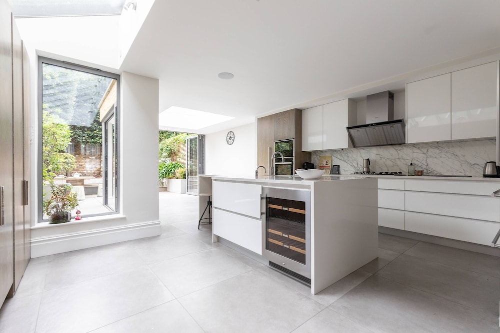 Fentiman Road II by Onefinestay