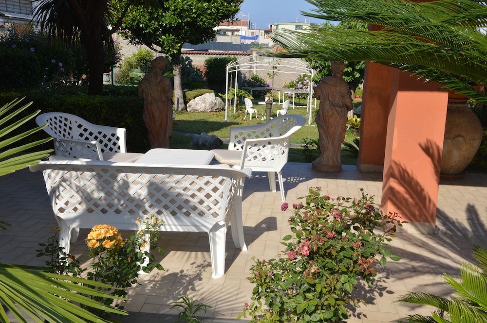 Villa Romana Relax Suites