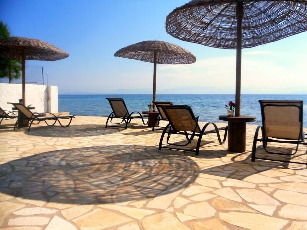 Galini beach studios photo 4