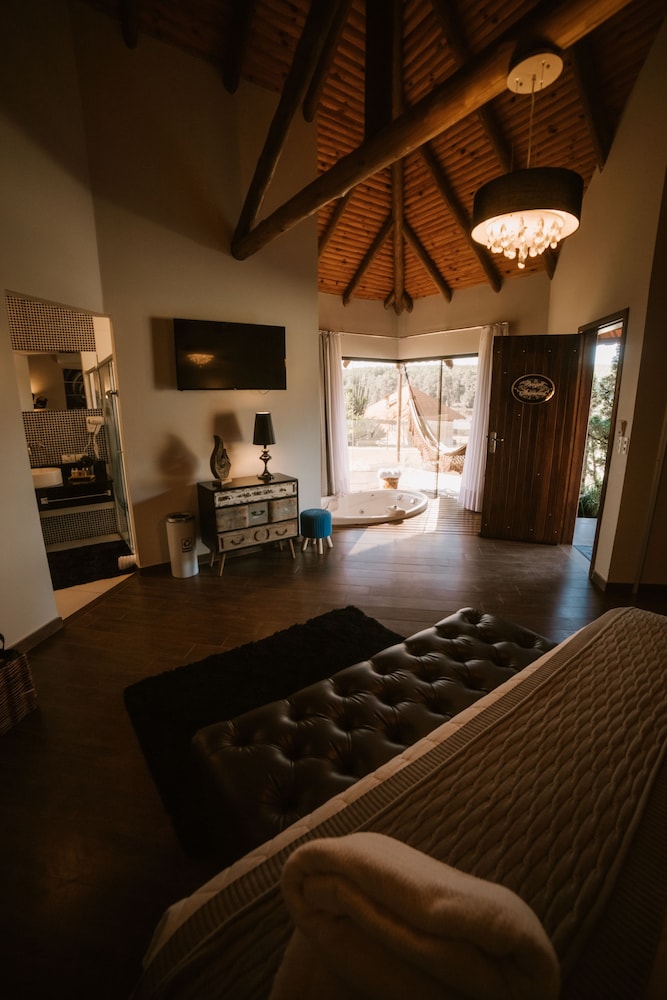 Virá Charme Resort