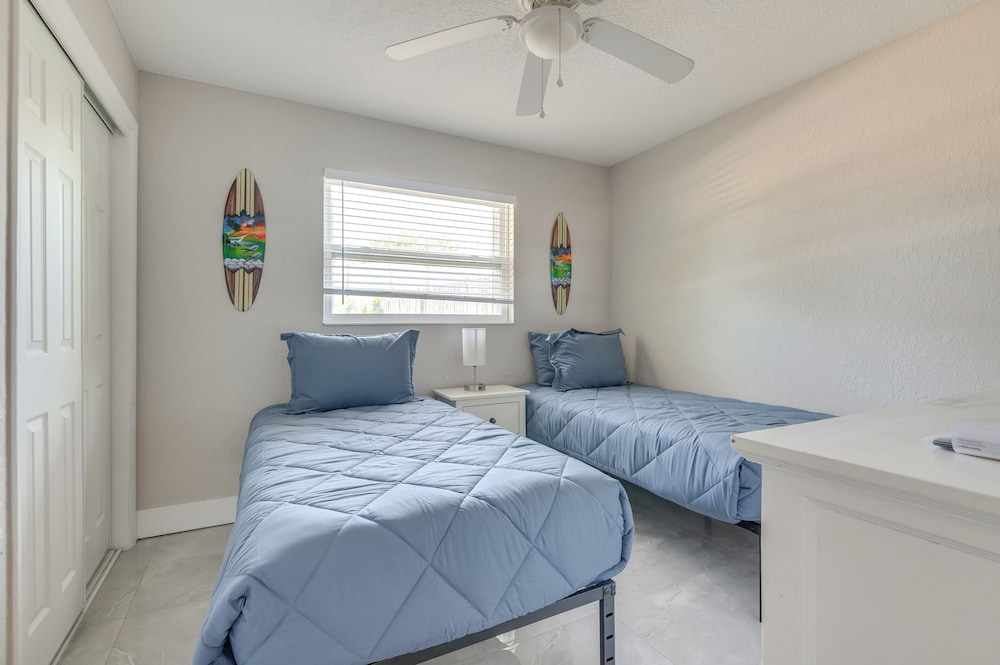 5 Mi to Beach: Retreat w/ Pool in Merritt Island