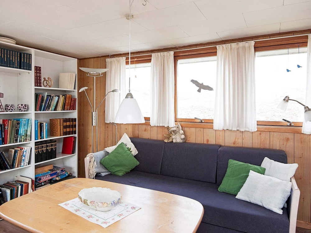 Enticing Holiday Home in FanÃ¸ near Sea view 5