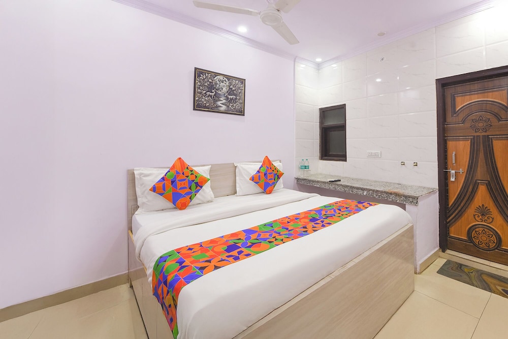 Fabhotel Comfort Home Stay