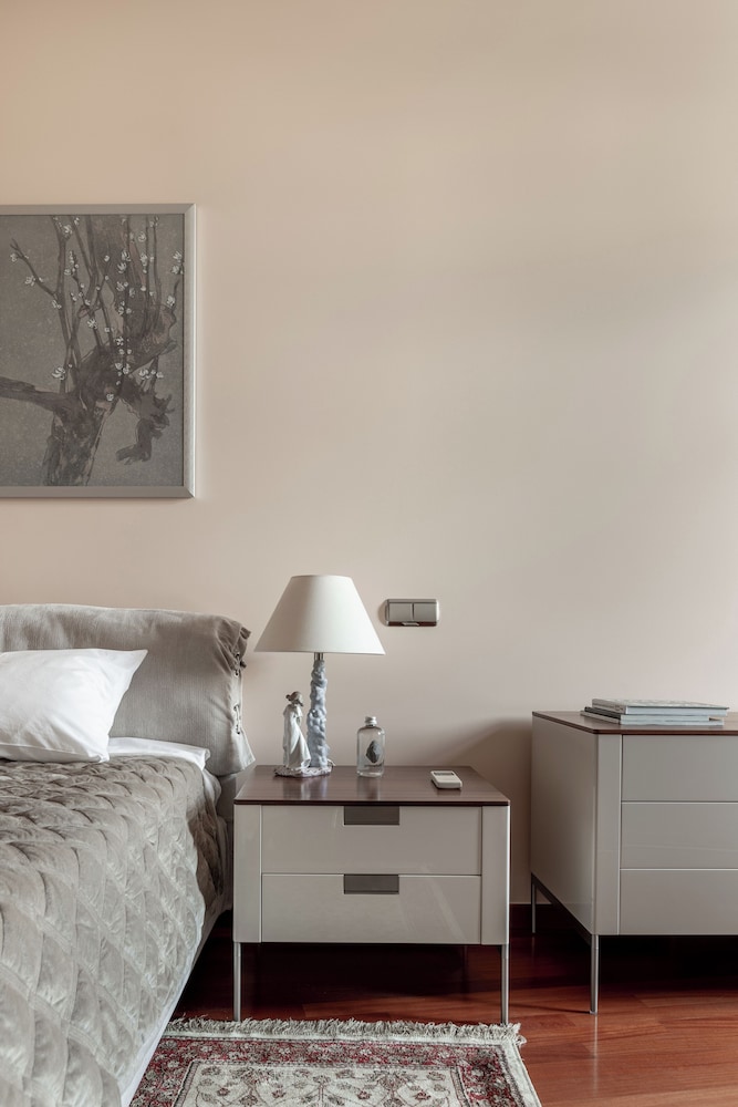 Elegant apartment in the city center