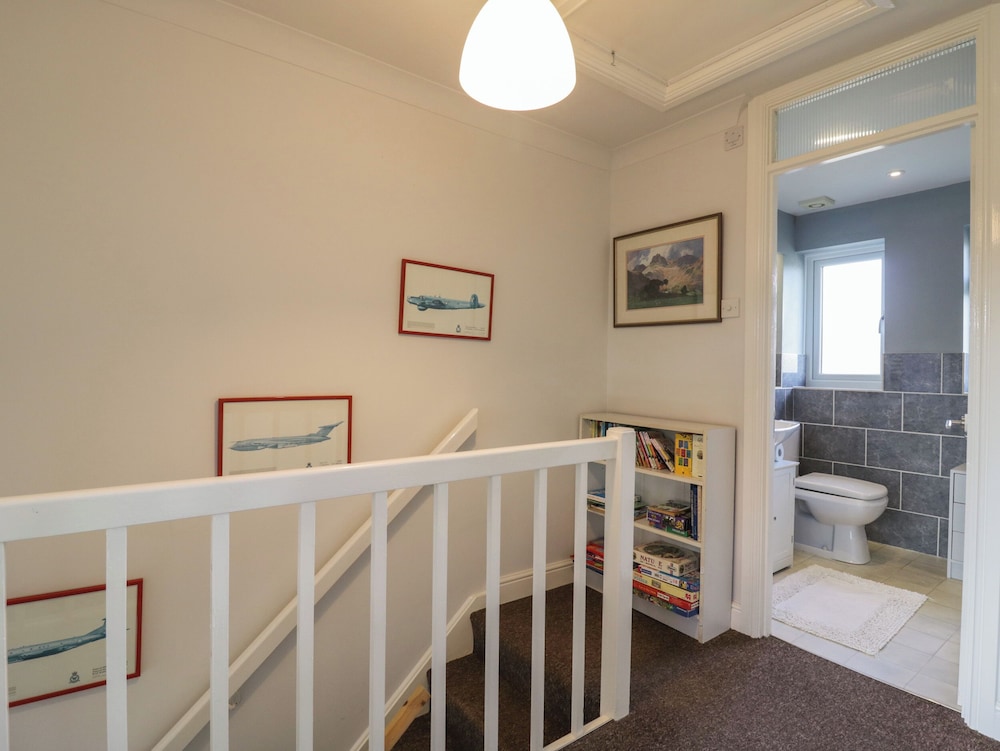 25 Resbury Close