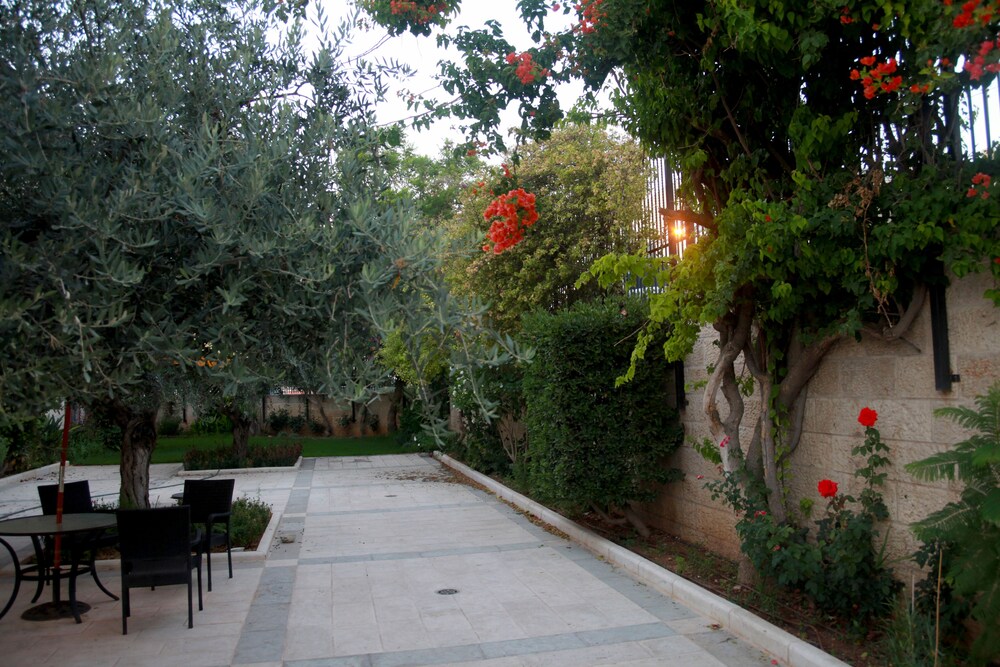 St. Vincent Guest House - Bethlehem