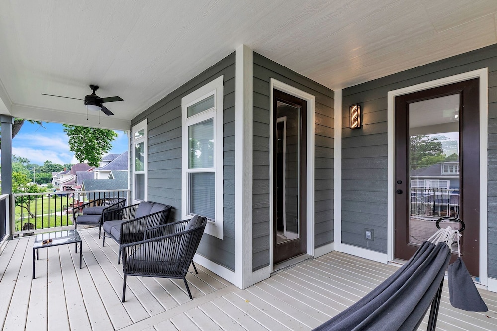 Brand-new 4br Unique Design Near Downtown Indy 4 Bedroom Home