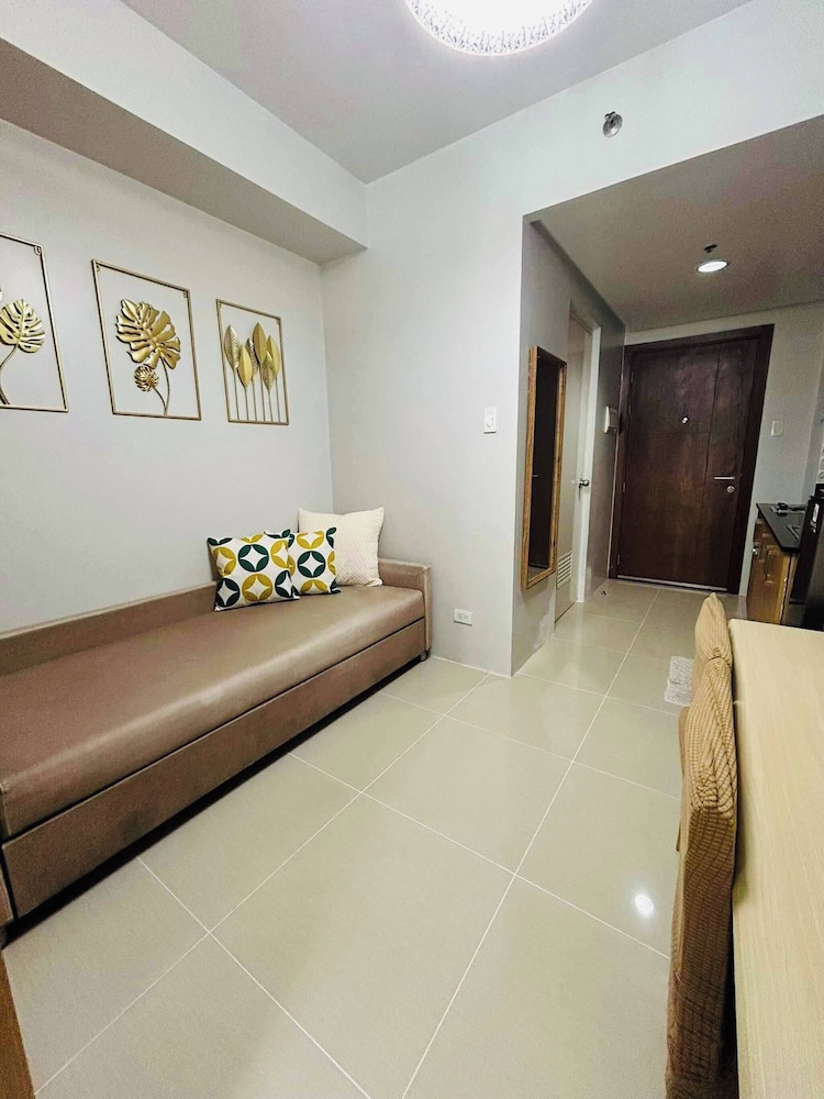 Vibrant Pasay City Apartment for Rent - Perfect Home Base Front of Mall of Asia