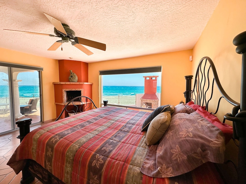 Your Beachfront Escape Close to Everything