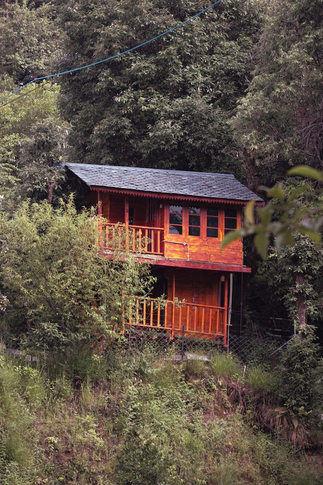 The Wild Planet - Treehouses & Cottages