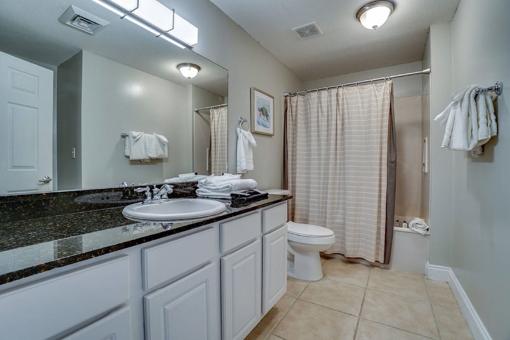 Calypso Beach Resort by Panhandle Getaways