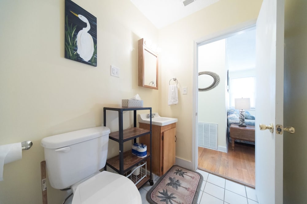 W Huron 110 2 Bedroom Holiday Home By My Ocean Rentals