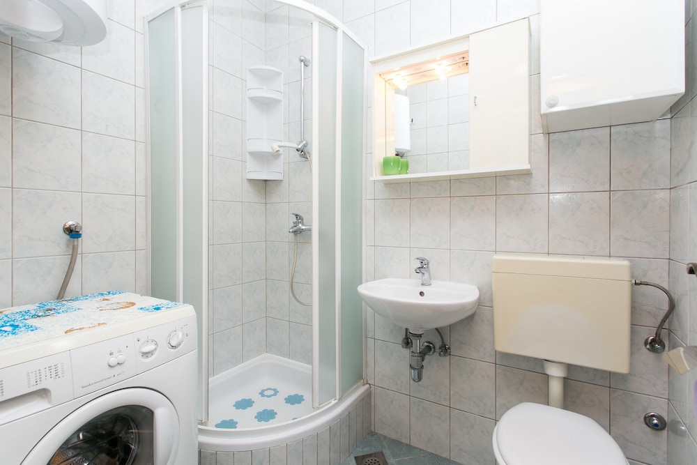 Apartments Miramare & Campara