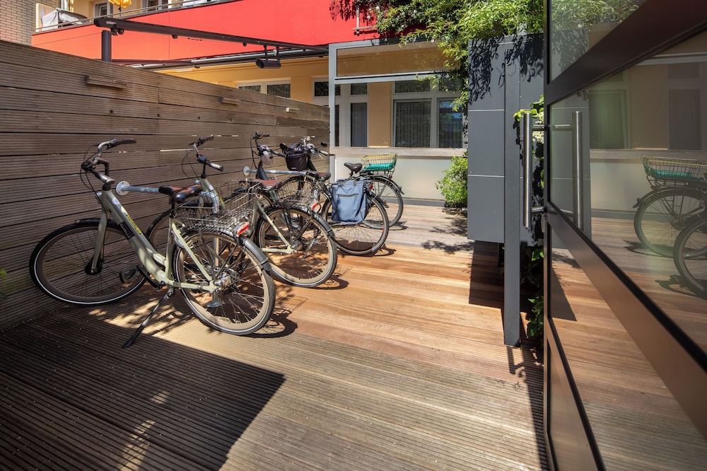 ney.land apartments