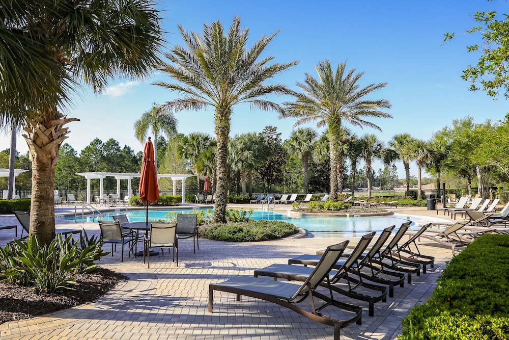 Worth Melting For - Image 3