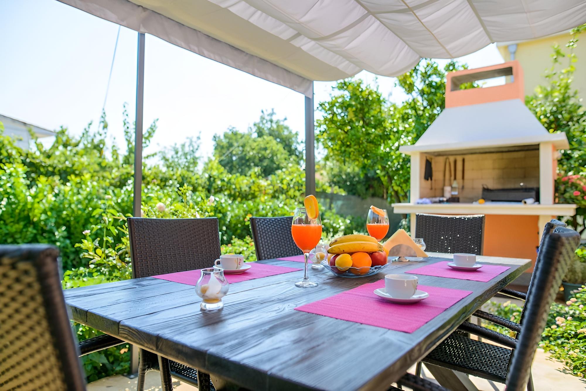 Mirjana - Beautiful Garden With Barbecue - H view 3