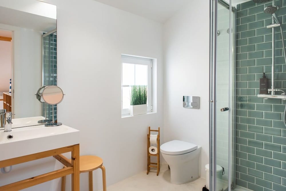 Luxury Building With Rooftop in Central Ericeira