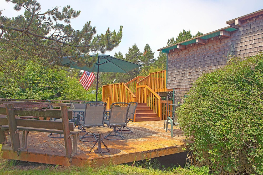 Dragonfly Cabin Westport Wonderful