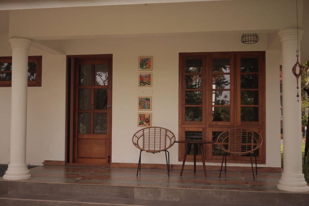 Palliath House-Heritage Villa Beachside