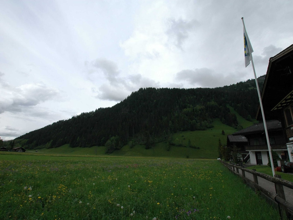 Photo 30