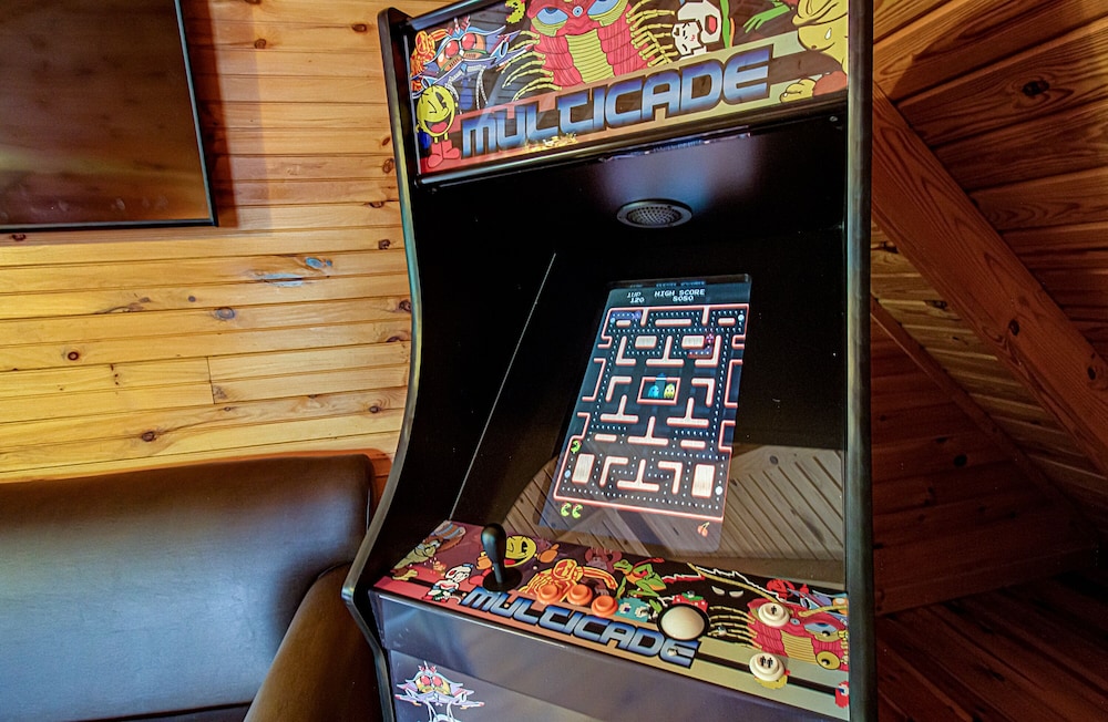Mountain Creek #3584 by Aunt Bug's Cabin Rentals