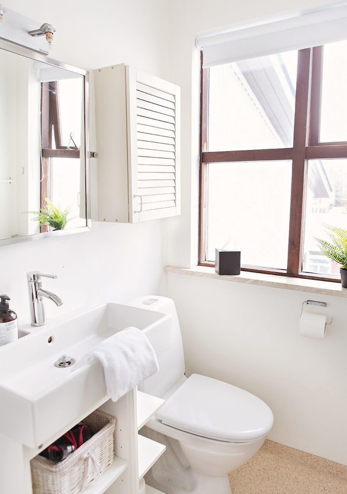 Centerspot Apartments