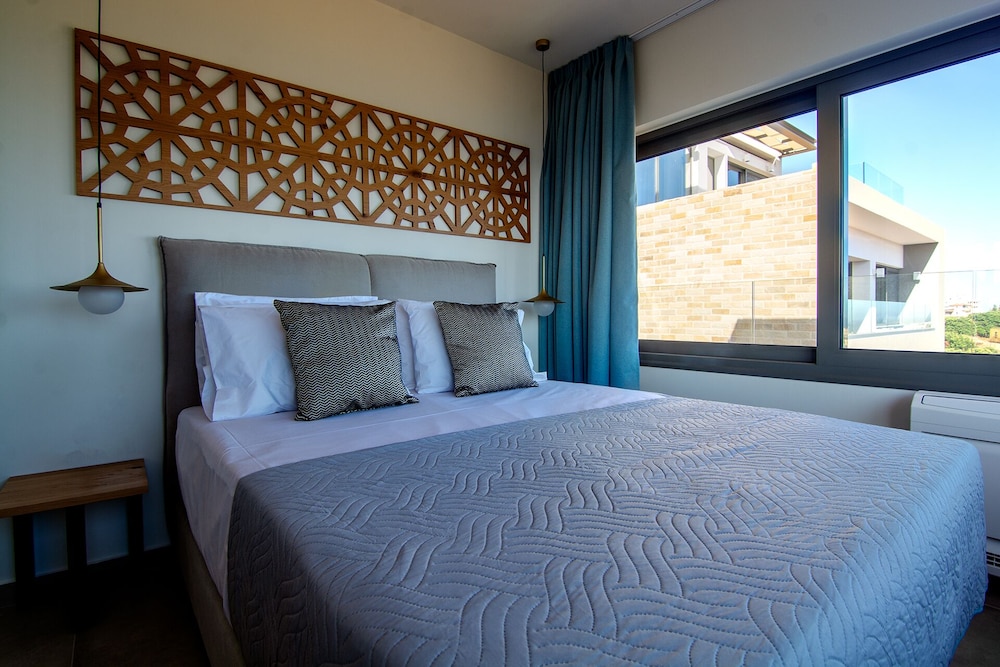 Amphitheatre Suites view 5