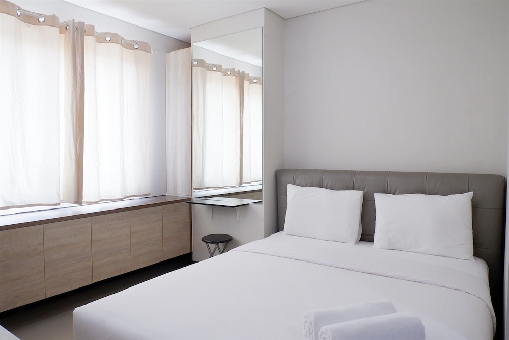 Close to Pool Studio Apartment Sky Terrace at Daan Mogot Baru, ジャカルタ - 13