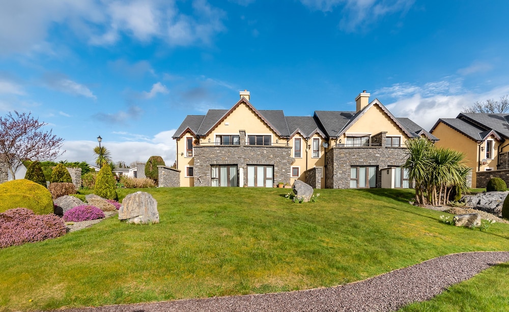 2 Bedroomed Home Just Steps From Kenmare Town view 4