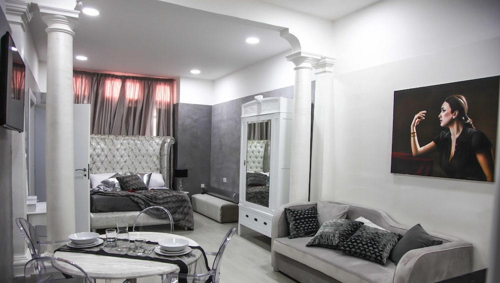 IPrime Suites