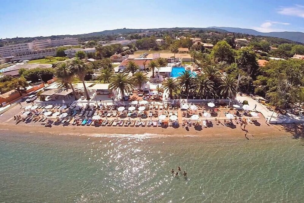 Braziliana Apartments