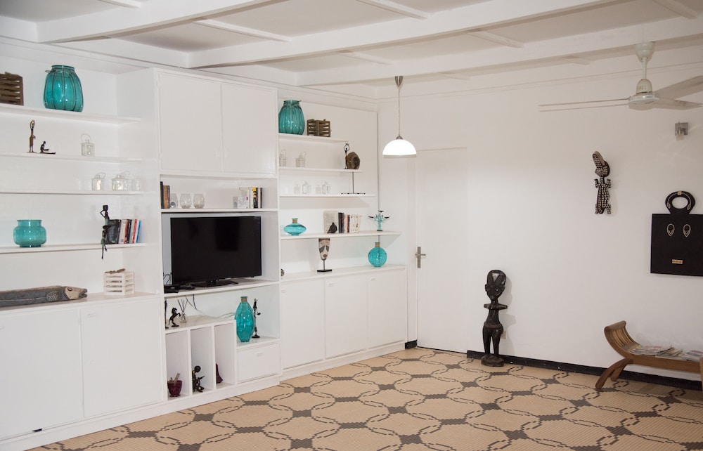 Umoja Guesthouse II