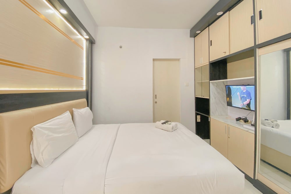 Best Deal And Cozy Studio Apartment Amartha View