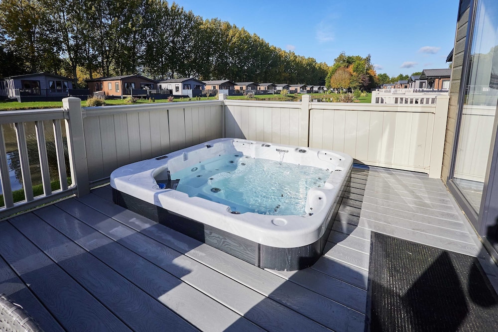 Host Stay Bridgewater Lodge