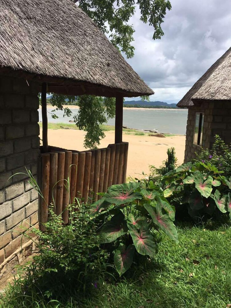 Mukhala Beach Lodge