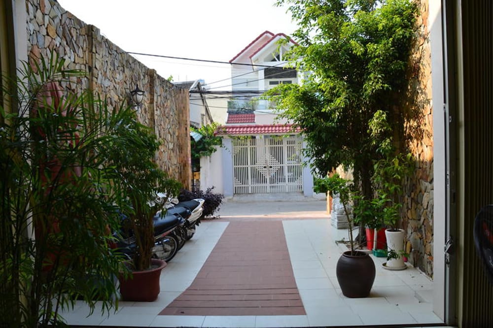 Kara Beachside Guest House