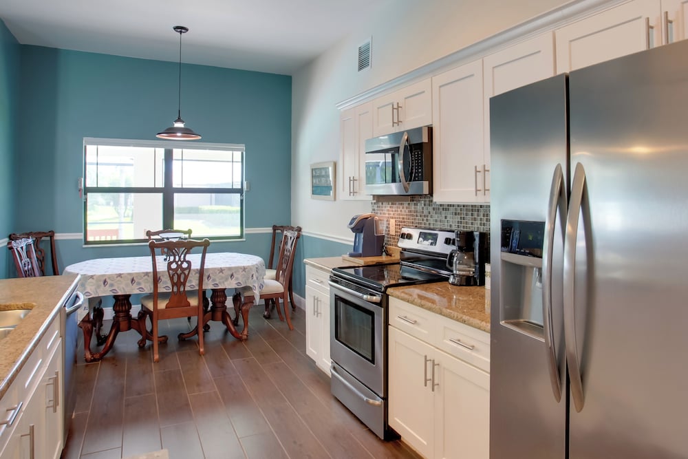 Family Retreat w/ Backyard Oasis in Cape Coral!